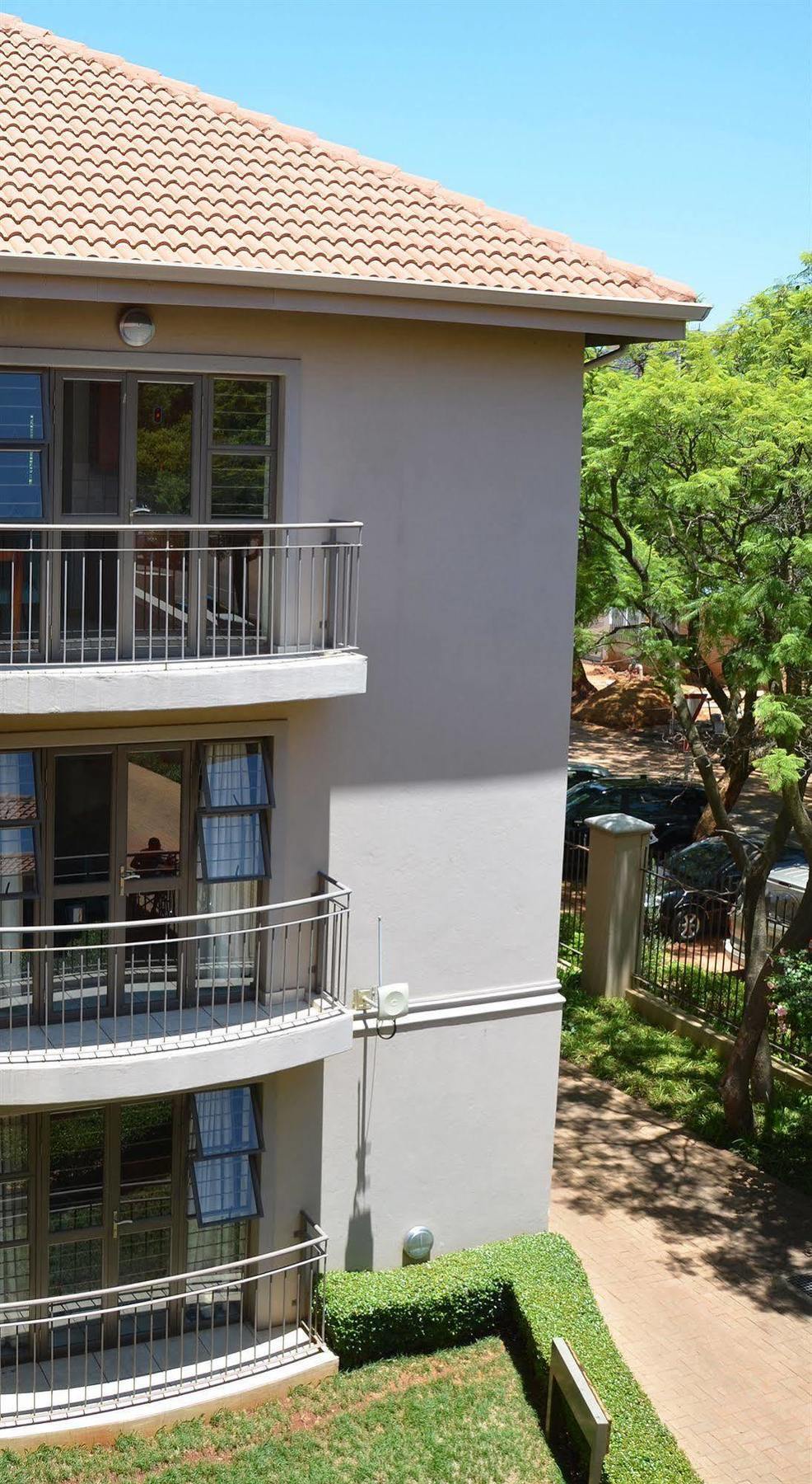 Faircity Grosvenor Gardens Pretoria-Noord Exterior foto